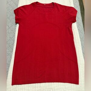 Women's Red Lululemon Top